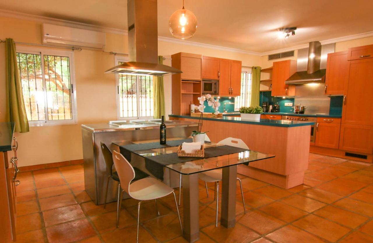 Tess Villa La Favorita Alhaurín de la Torre Dış mekan fotoğraf