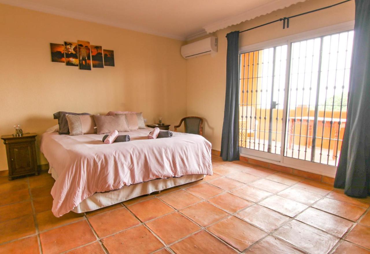 Tess Villa La Favorita Alhaurín de la Torre Dış mekan fotoğraf